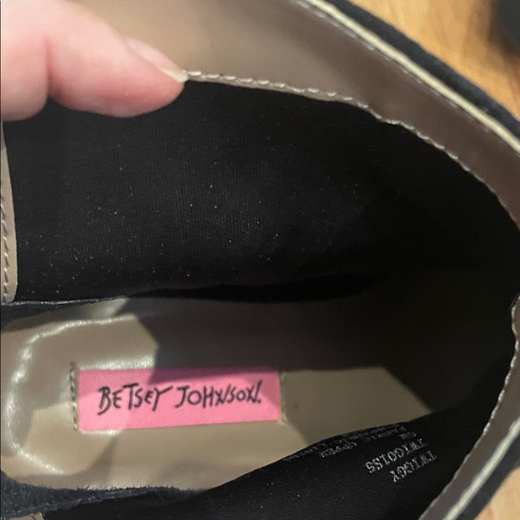 Betsey Johnson Black Ankle Boots with Colorful Floral Embroidery - Picture 8 of 8